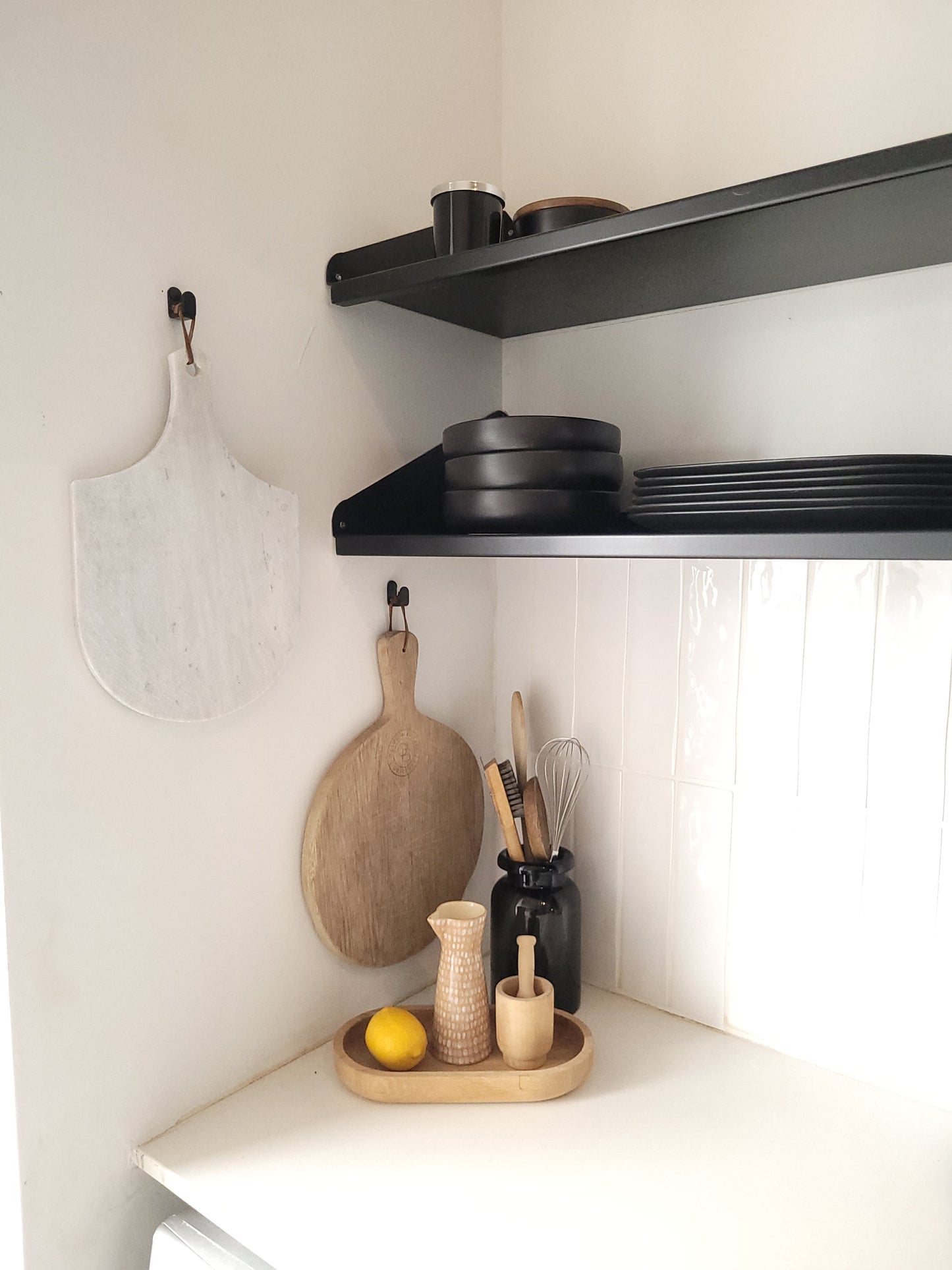 Minnato Shelf